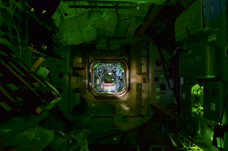 Illustration for article titled The Space Station At Night Just Keeps Getting Creepier